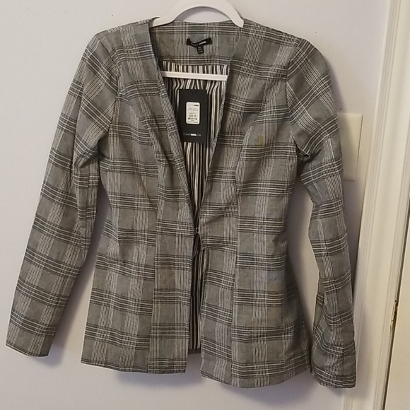 ð€SOLDð€Fashion Nova Blazer - Picture 4 of 8